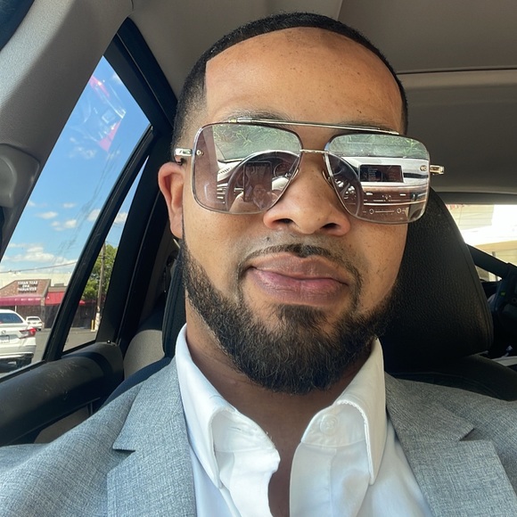 realtor_james